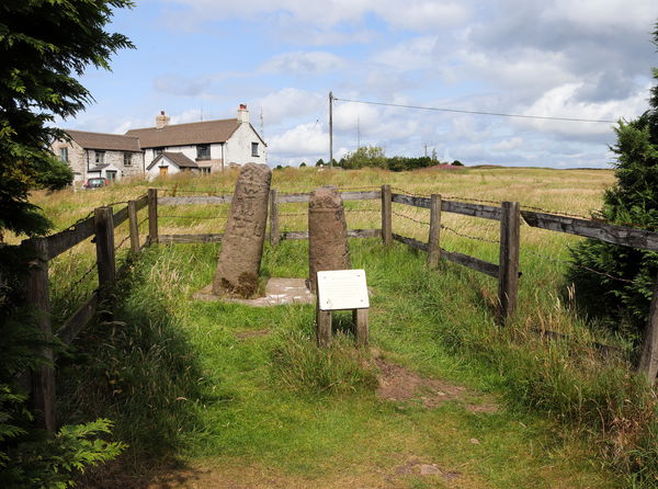Bowstones