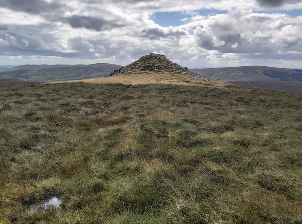 Coldlaw Cairn