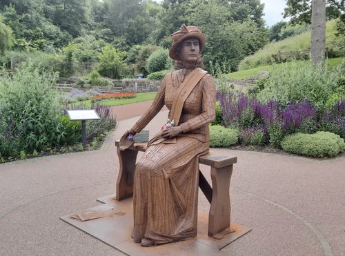 Emily Wilding Davison Statue And Grave