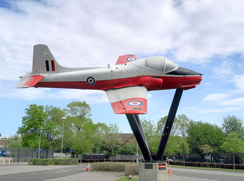 Jet Provost outside Hartlepool College of Further Education 