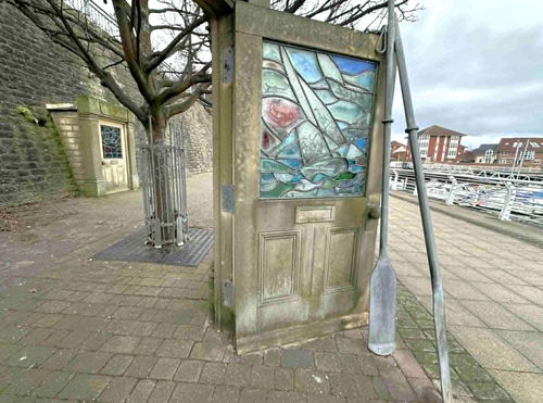 Passing Through And Paddle Gate