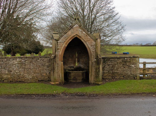 Stanwick Pant And Well Head