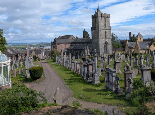 Stirling Old Town Cemetery 