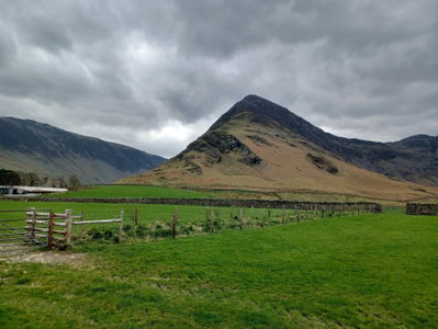 Buttermere Loop In The Lake District - Fabulous North
